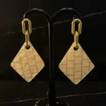 Sculpted Stone & Pearl High-Fashion Drop Earrings - Image 3