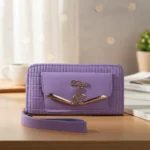 Your New Go-To Pouch for Effortless Style - Image 6