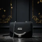 Pleated Perfection: The Trendiest Bag of the Season - Image 4