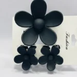 Simple & Sweet Floral Hair Clips for Everyday Elegance