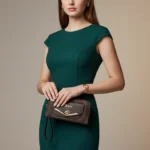 Unleash Your Inner Glam with This Stunning Purple Wallet - Image 3