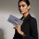 Your New Obsession: The Impresso Wallet in Chic Grey