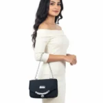 Pleated Perfection: The Trendiest Bag of the Season - Image 3