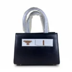 Must-Have Guess Bag of the Season - Image 3