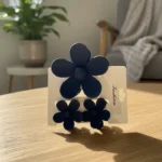 Multi-Size Flower Claw Clip Set for All Hair Types - Image 3