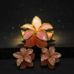 The Sculpted Floral Art Hair Clip Trio - Image 4