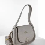 Sophistication & Sparkle: Our New Guess Handbag - Image 5