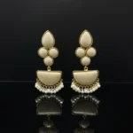 Cracked Resin Cluster & Pearl Tassel Drop Earrings - Image 7