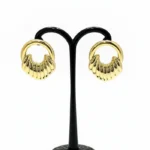 Opulent High-Fashion Marble & Pearl Gala Masterpiece - Image 7