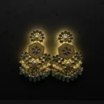 Elite High-Fashion Pearl Drop Earrings – Exclusive Luxury Edition - Image 6