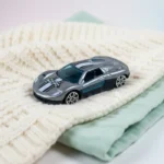 17 Ford GT Silver Diecast Model Car - Image 5